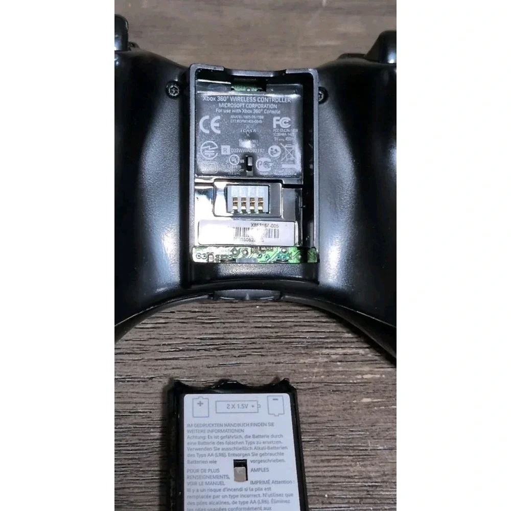 Microsoft Xbox 360 Wireless Black Controller TESTED Works With Battery Cover
